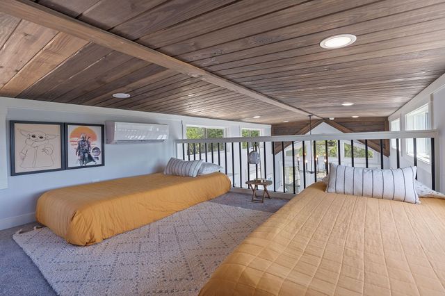 635 Ivean Pearson RD, Lago Vista, TX 78645