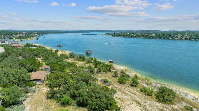 635 Ivean Pearson RD, Lago Vista, TX 78645