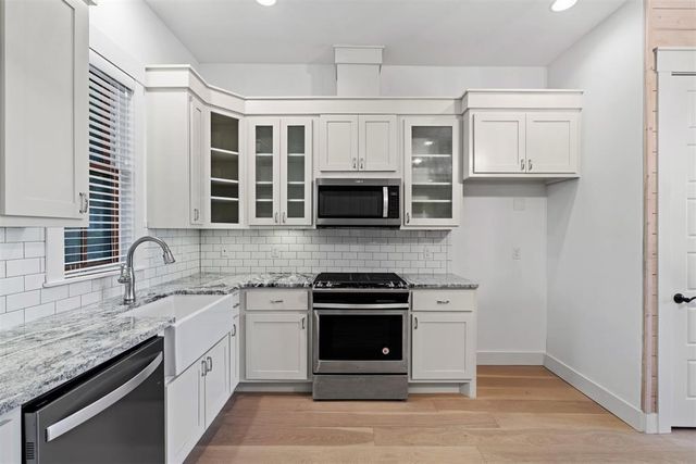 29 Water Street 3, Carlton Landing, OK 74432