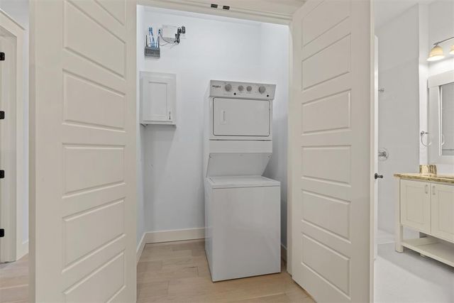 29 Water Street 3, Carlton Landing, OK 74432