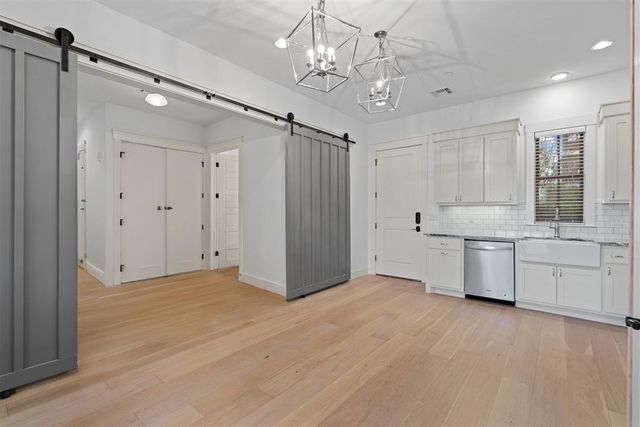 29 Water Street 3, Carlton Landing, OK 74432