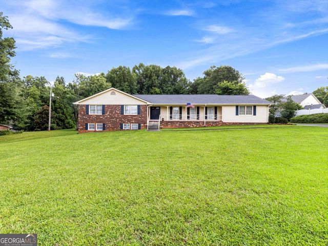 2405 Post Oak Tritt Road, Marietta, GA 30062