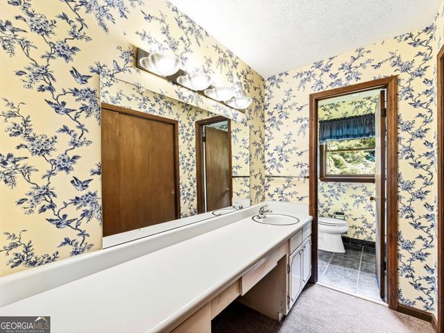 2405 Post Oak Tritt Road, Marietta, GA 30062