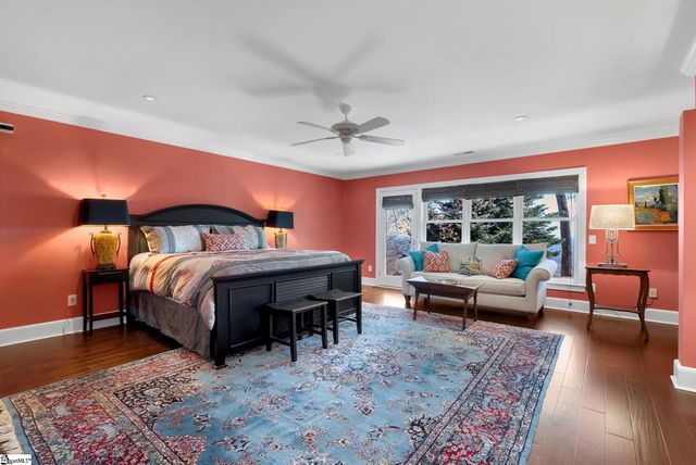 5 Falcons Ledge Drive, Landrum, SC 29356