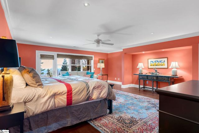 5 Falcons Ledge Drive, Landrum, SC 29356