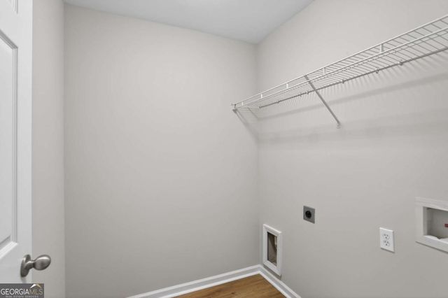 806 Tulip Poplar Way, Lawrenceville, GA 30044