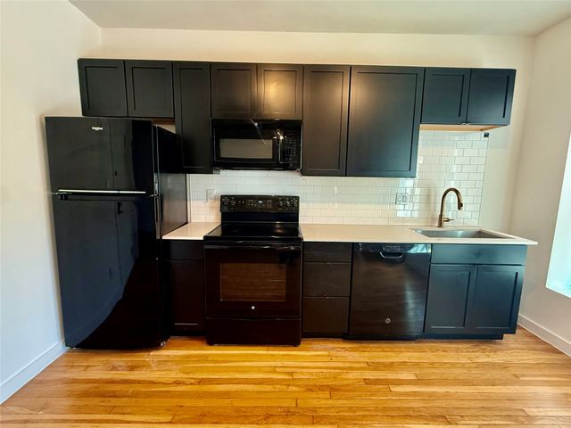 3721 N Hall Street A00, Dallas, TX 75219