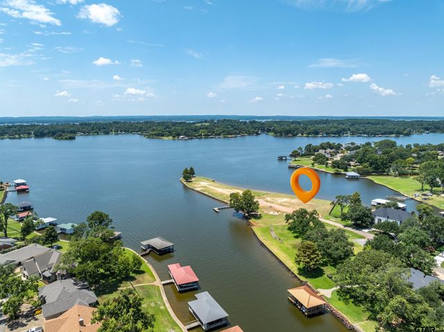 109 Key Allegro Dr, Bullard, TX 75757