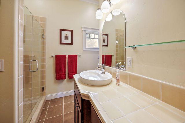 7762 Old Stage Road, Central Point, OR 97502