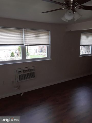 528 FOSTER ST, Philadelphia, PA 19116