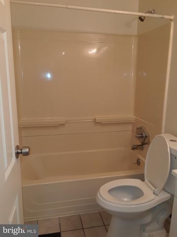 528 FOSTER ST, Philadelphia, PA 19116