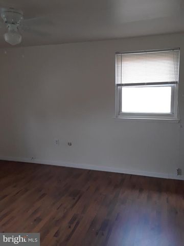 528 FOSTER ST, Philadelphia, PA 19116