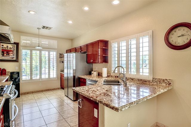 5752 Shermer Court, Las Vegas, NV 89120
