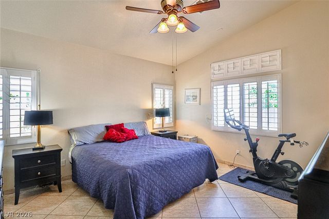 5752 Shermer Court, Las Vegas, NV 89120