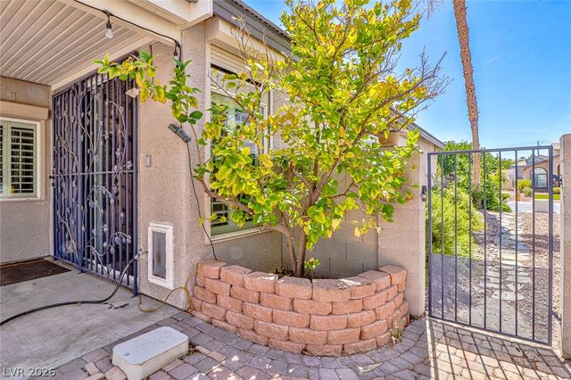 5752 Shermer Court, Las Vegas, NV 89120
