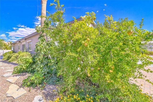 5752 Shermer Court, Las Vegas, NV 89120
