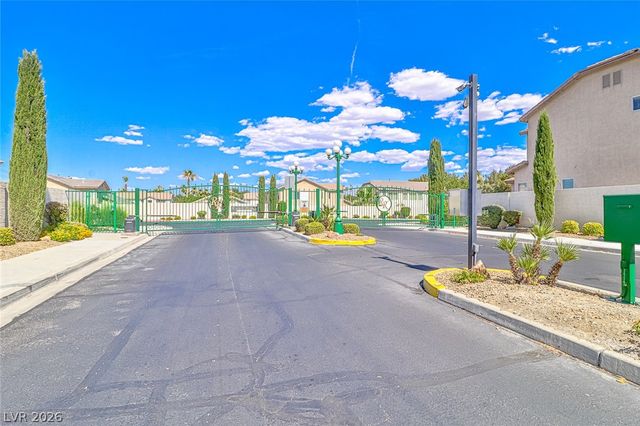 5752 Shermer Court, Las Vegas, NV 89120