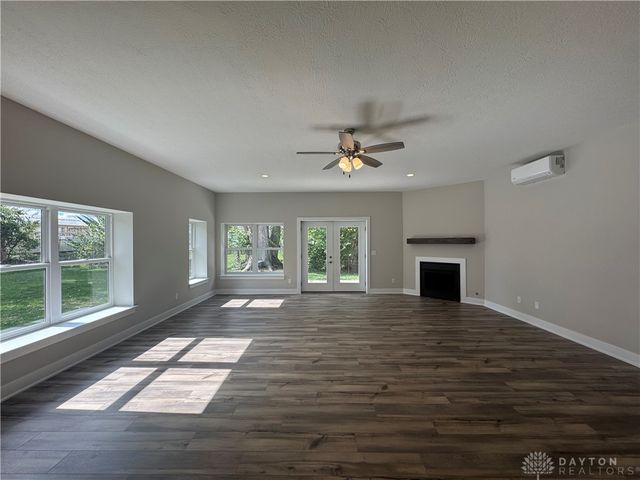 2905 Acorn Drive, Dayton, OH 45419