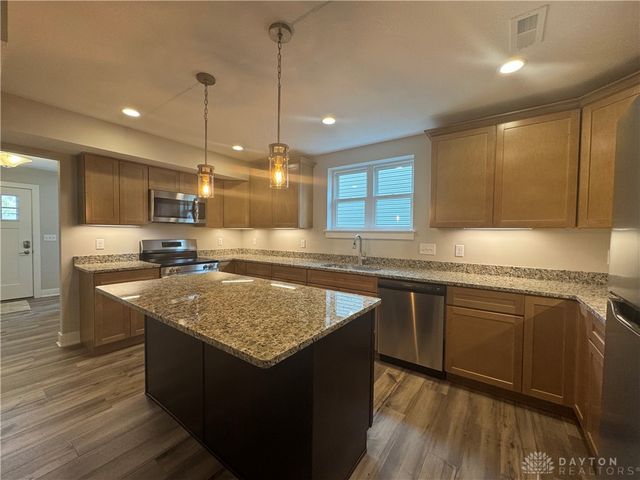 2905 Acorn Drive, Dayton, OH 45419