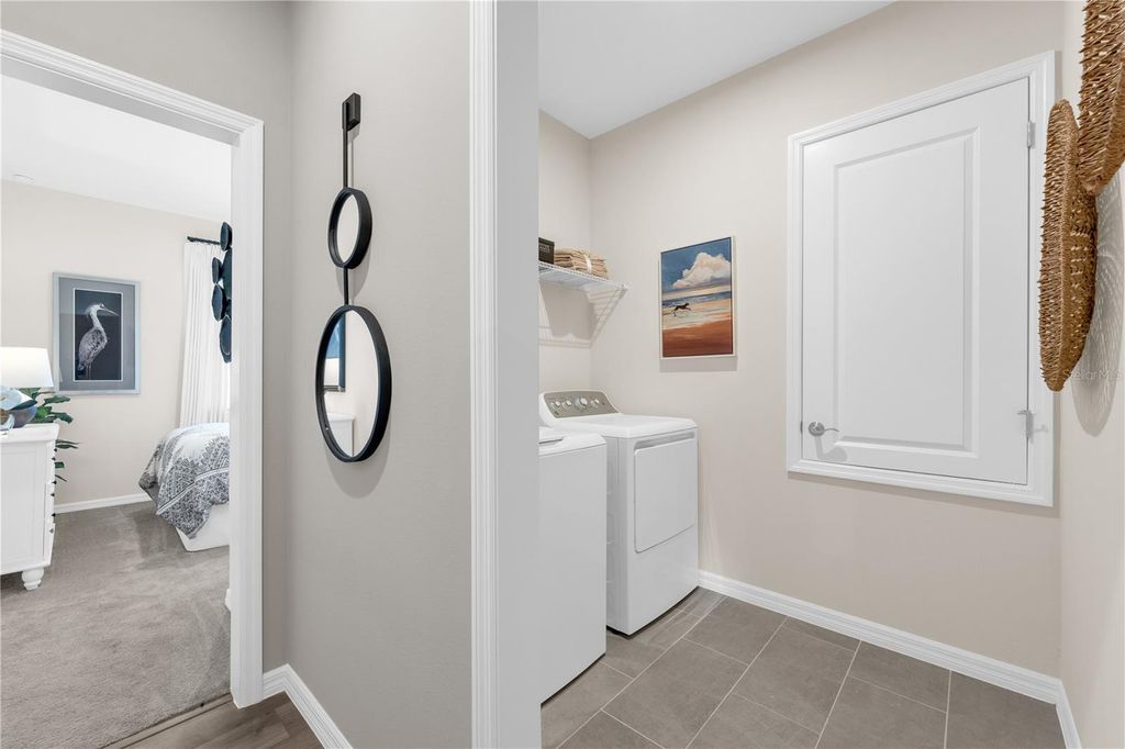 Image 10 of property listing at 10169 HUNTINGNET WAY, Leesburg, FL 34748