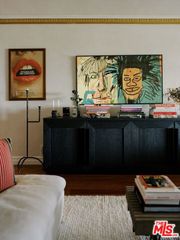 1219 Sunset Plaza Drive 3, West Hollywood, CA 90069