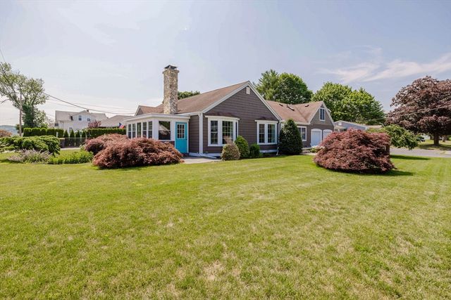 138 - 140 Berube Ave, Somerset, MA 02726