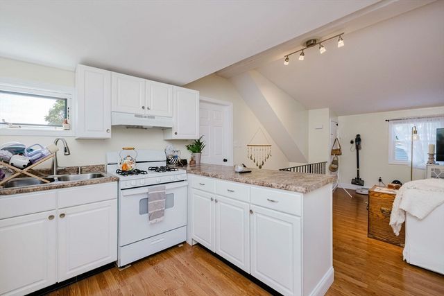 138 - 140 Berube Ave, Somerset, MA 02726