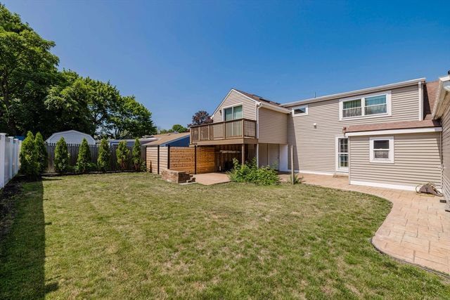 138 - 140 Berube Ave, Somerset, MA 02726
