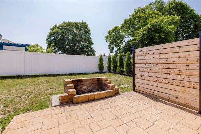 138 - 140 Berube Ave, Somerset, MA 02726
