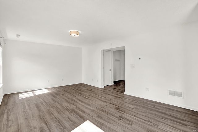 5611 W Tensleep Road, Bloomington, IN 47403