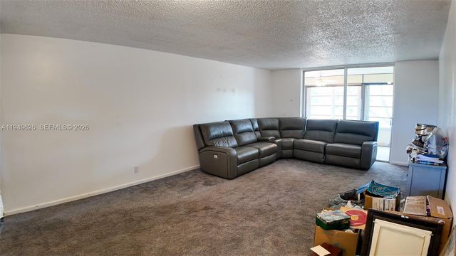 7220 Lake Cir Dr 203, Margate, FL 33063