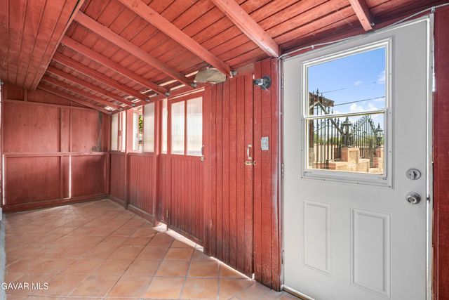 802 E Avenue Q4, Palmdale, CA 93550