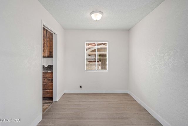 802 E Avenue Q4, Palmdale, CA 93550