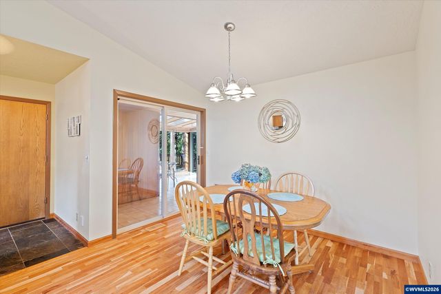 1420 SW Fairway Dr, Waldport, OR 97394