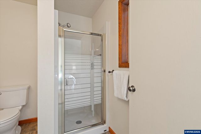 1420 SW Fairway Dr, Waldport, OR 97394