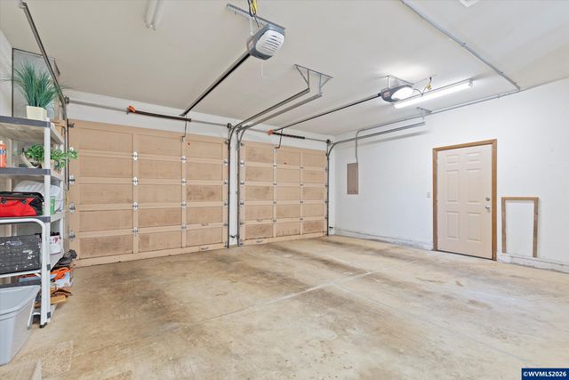 1420 SW Fairway Dr, Waldport, OR 97394