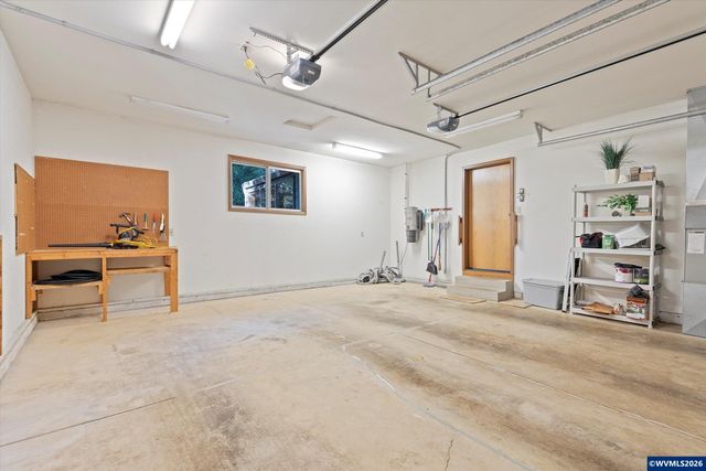 1420 SW Fairway Dr, Waldport, OR 97394