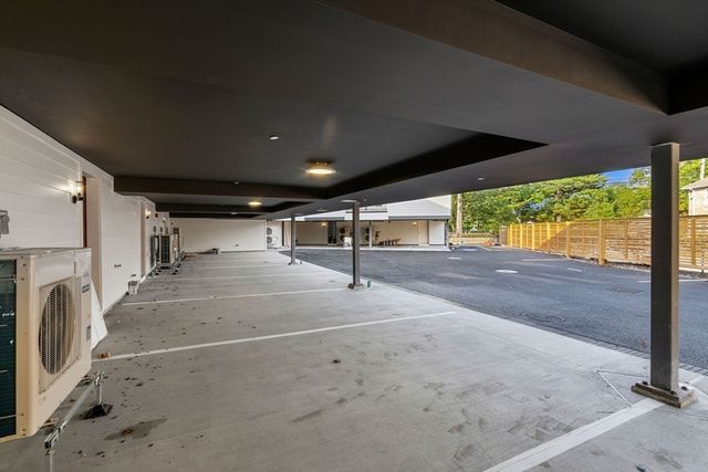 14 Elm 14, Newton, MA 02465