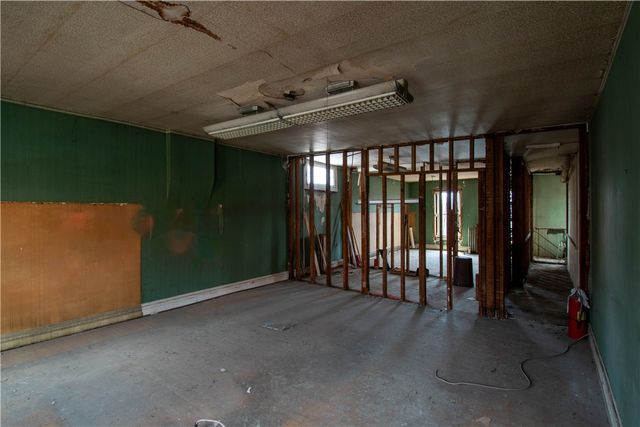 103-105 Fall Street, Seneca Falls, NY 13148