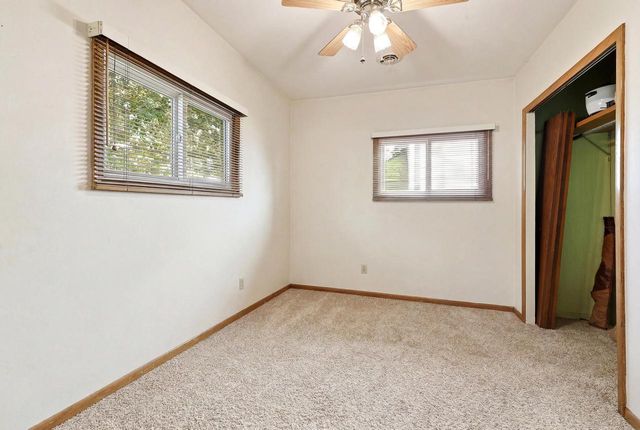313 E NORTH LAKE STREET, Hancock, WI 54943