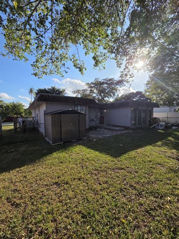 7003 NW 79th Street, Tamarac, FL 33321