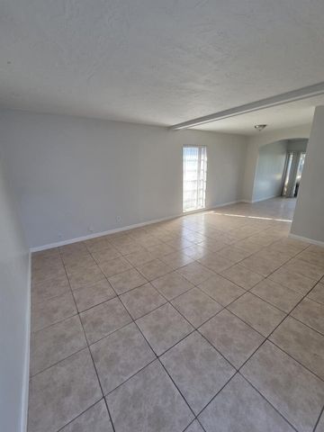 7003 NW 79th Street, Tamarac, FL 33321