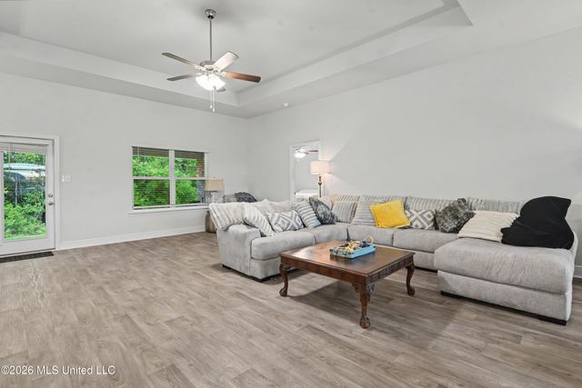 6223 Roxanne Way, Biloxi, MS 39532