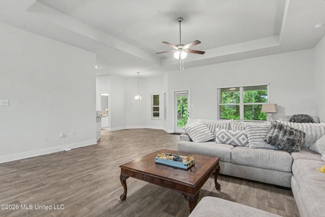 6223 Roxanne Way, Biloxi, MS 39532