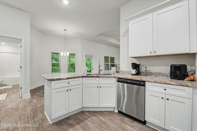 6223 Roxanne Way, Biloxi, MS 39532