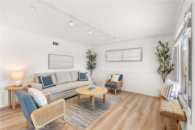 920 The Strand, Manhattan Beach, CA 90266
