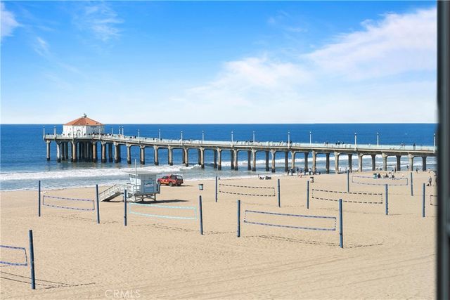 920 The Strand, Manhattan Beach, CA 90266