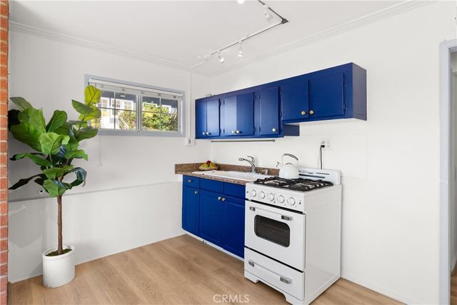 920 The Strand, Manhattan Beach, CA 90266