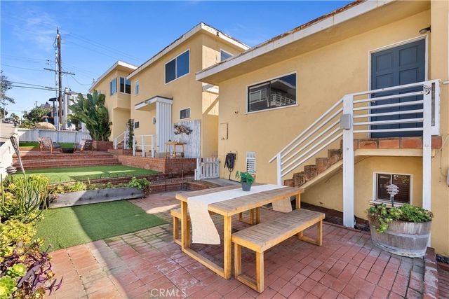 920 The Strand, Manhattan Beach, CA 90266