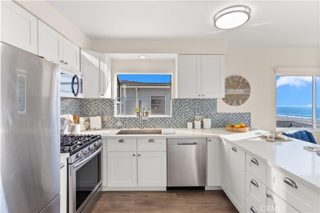 920 The Strand, Manhattan Beach, CA 90266